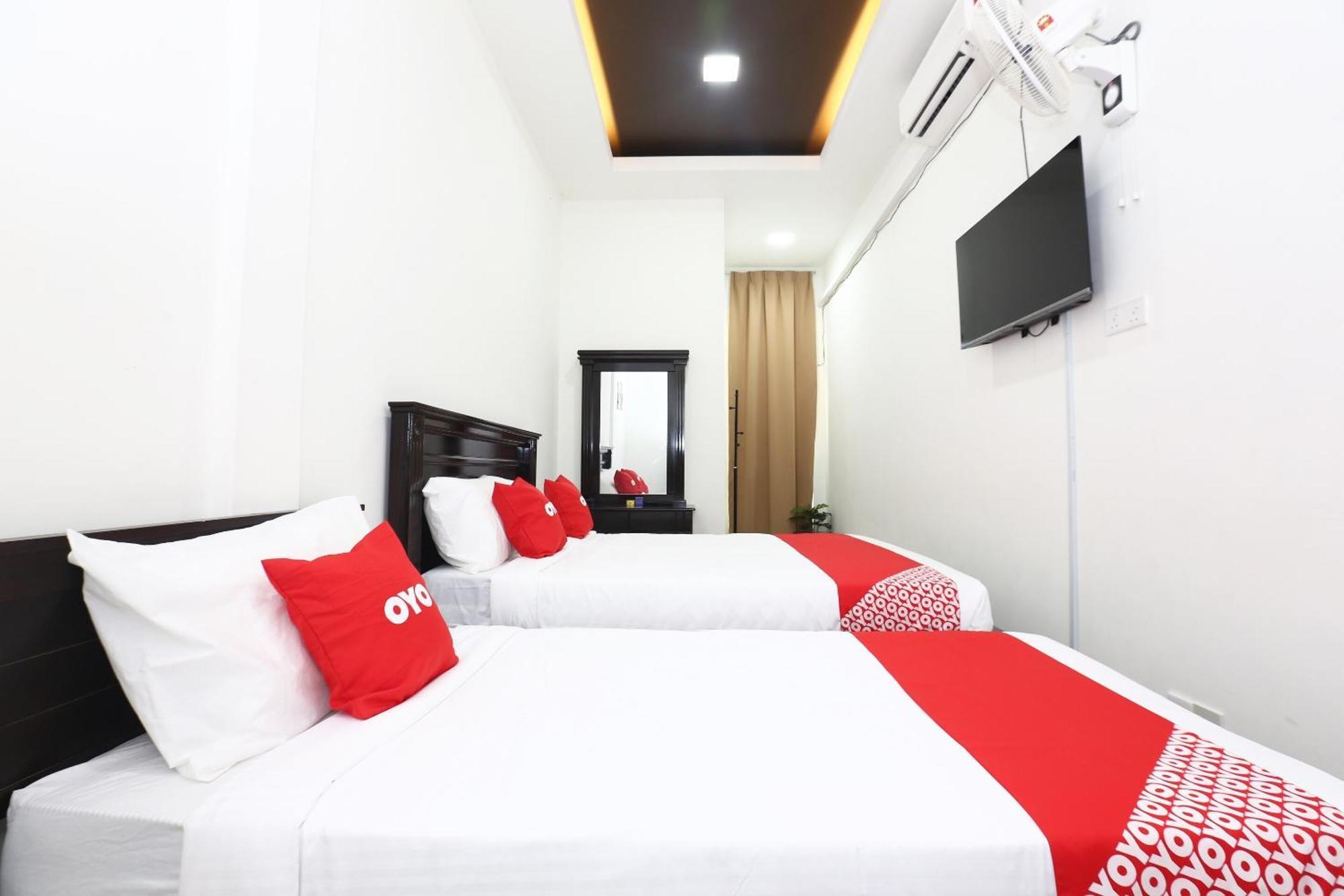 Super Oyo 89678 Ady Hotel Kuala Terengganu Exterior photo
