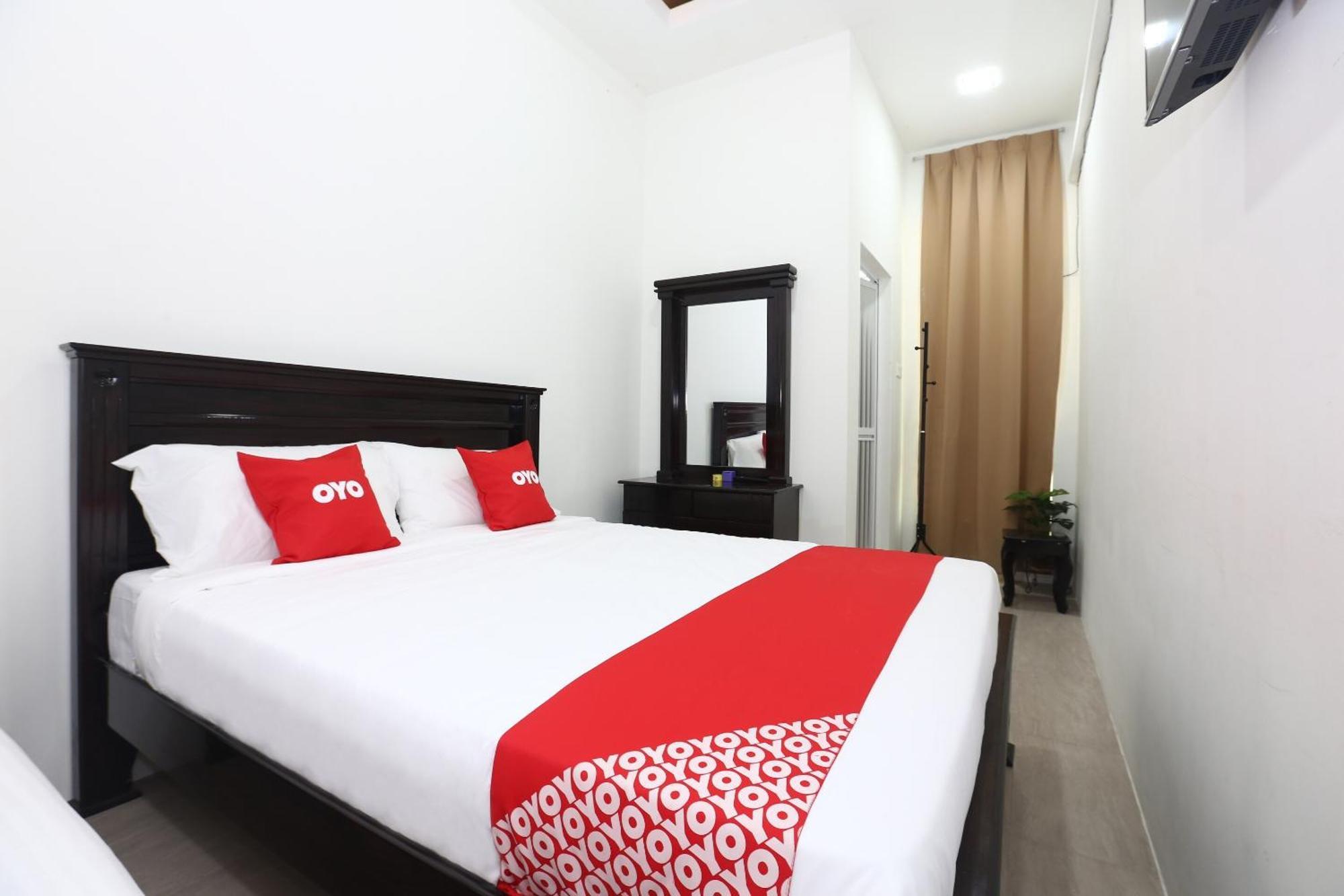 Super Oyo 89678 Ady Hotel Kuala Terengganu Exterior photo