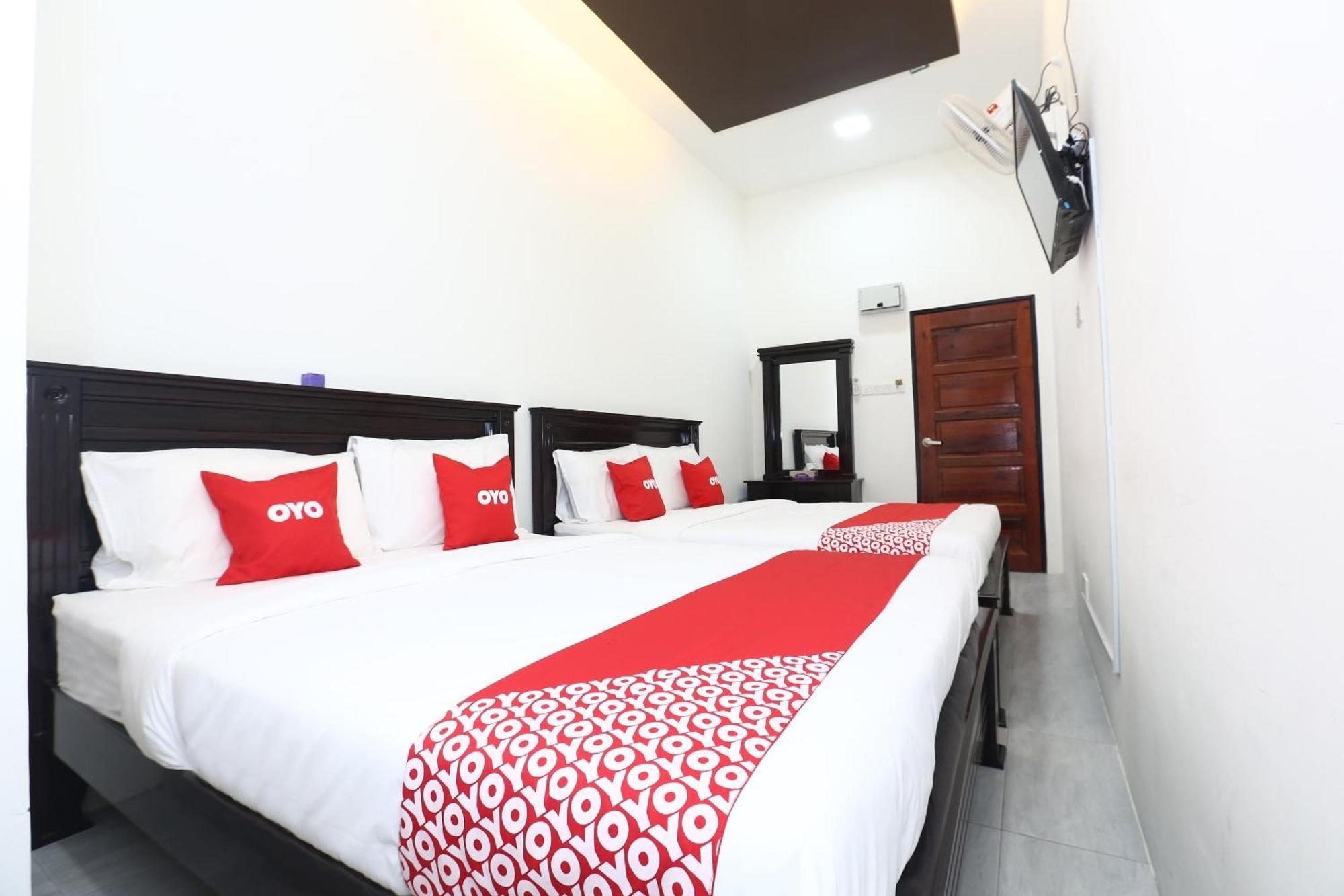 Super Oyo 89678 Ady Hotel Kuala Terengganu Exterior photo