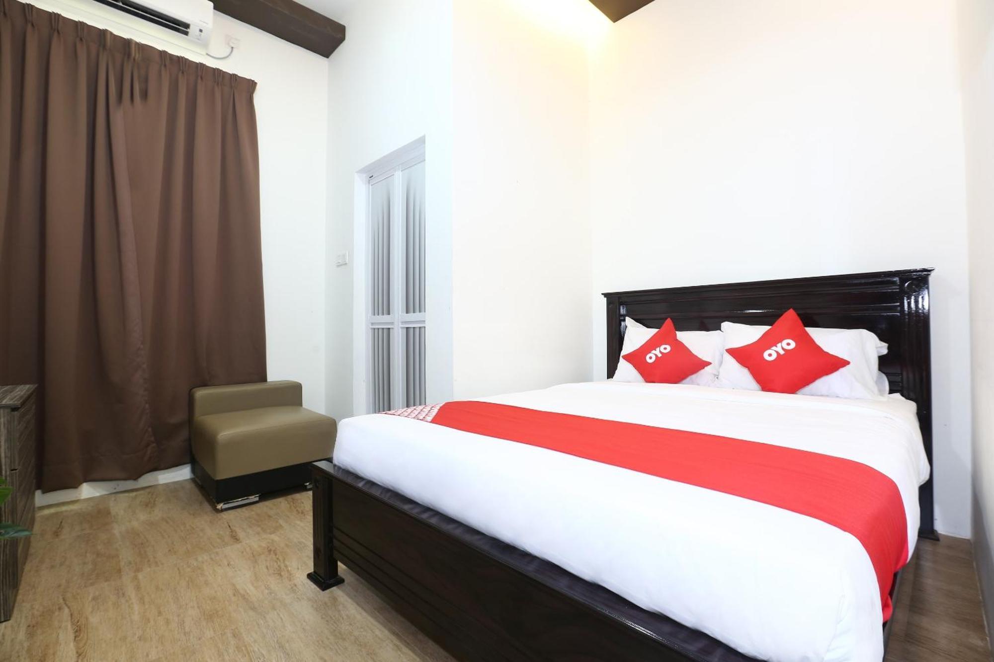 Super Oyo 89678 Ady Hotel Kuala Terengganu Exterior photo